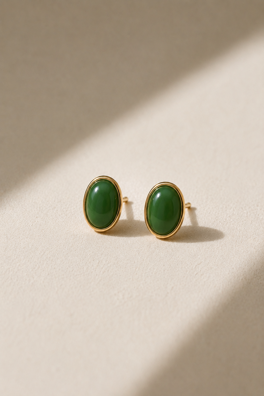 Line Oval Stud
