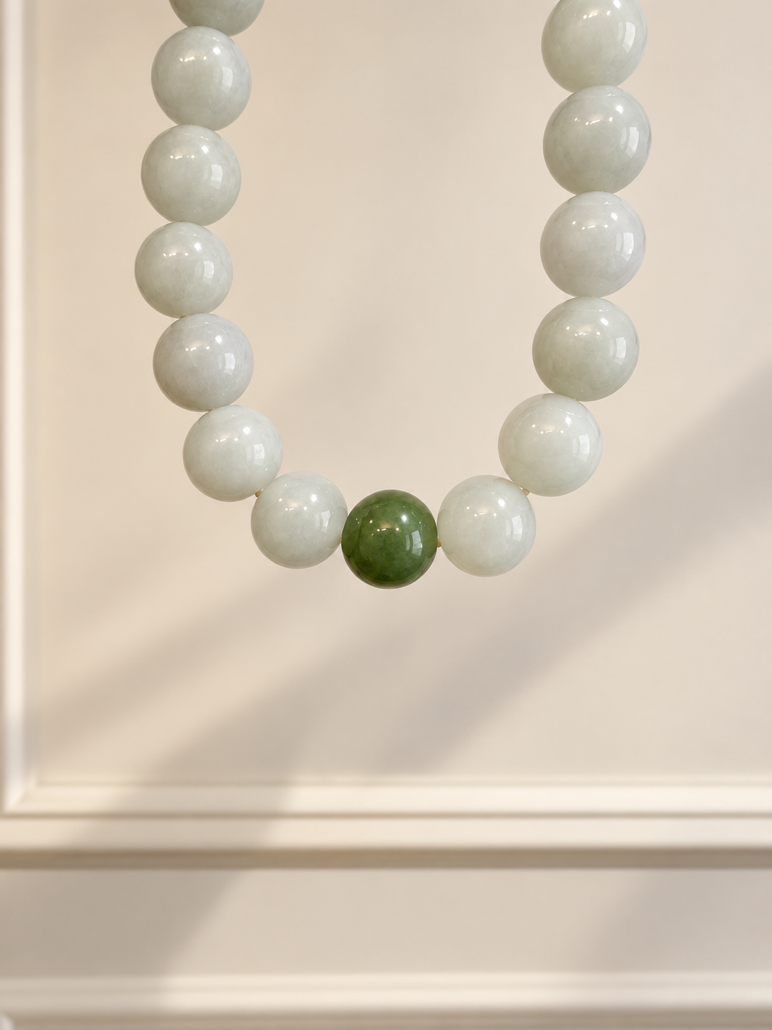 Jadeite Bead Bracelet — White & Green