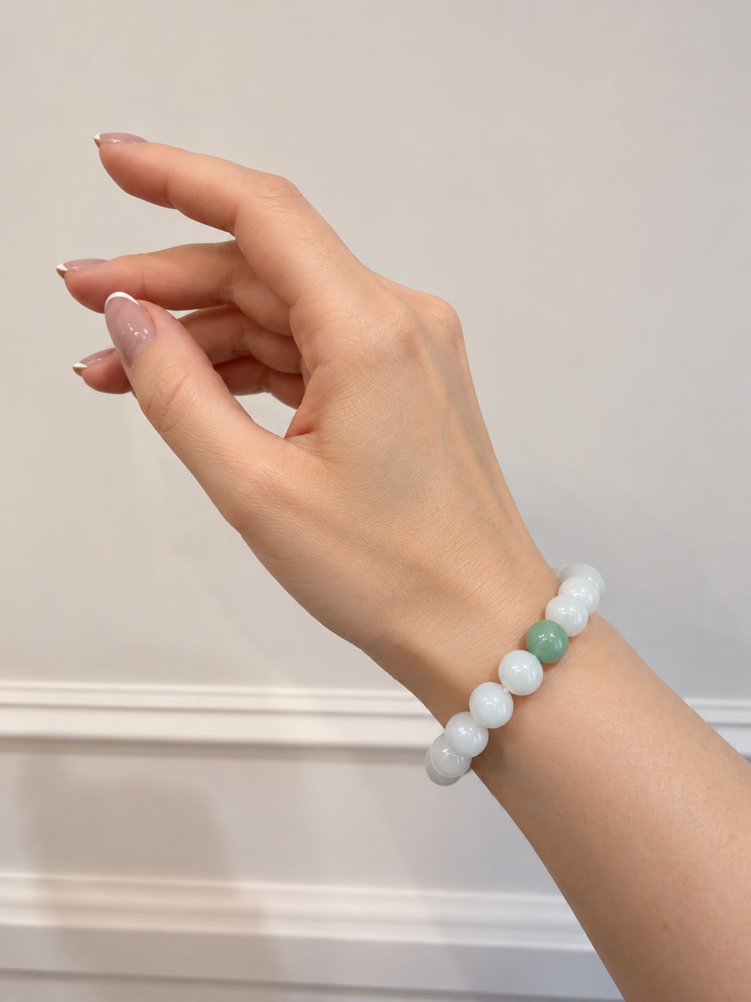 Jadeite Bead Bracelet — White & Green